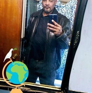 Meet your Posher, Ogob